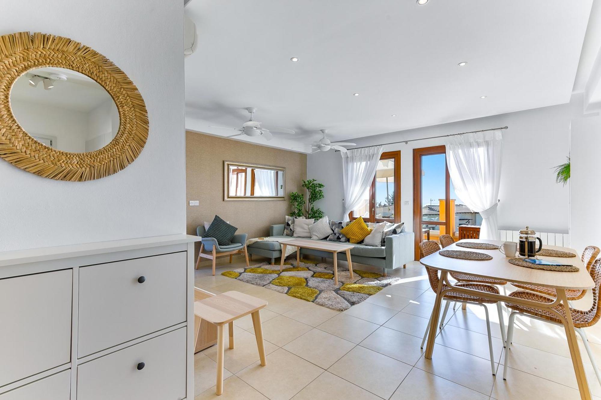 2 Bedroom Apartment Thalassa With Sea And Sunset Views, Aphrodite Hills Resort Kouklia Extérieur photo